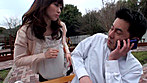 息子が彼女と長電話していると母親は寂しい気持ちが募って息子にちょっかいをかけちゃうのです。 サンプル画像1