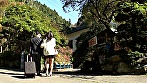 いくら酒の席とは言え旅館の宴会場で愛する妻の頭にちょんまげをやったあの酔っぱらいを僕は絶対に許さない 羽賀そら美 サンプル画像1