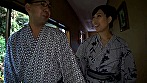 いくら酒の席とは言え旅館の宴会場で愛する妻の頭にちょんまげをやったあの酔っぱらいを僕は絶対に許さない 羽賀そら美 サンプル画像11