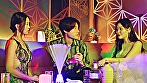 百永さりなと架乃ゆらのホストの甘い言葉と超絶テクに溺れる美裸身 画像9