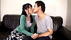 カメラの前でディープキス見せてください！素人娘のベロベロチューチュー！ サンプル画像11