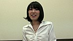 会社に内緒でパンツを売ってマ●コを見せる女 OL 星名知沙