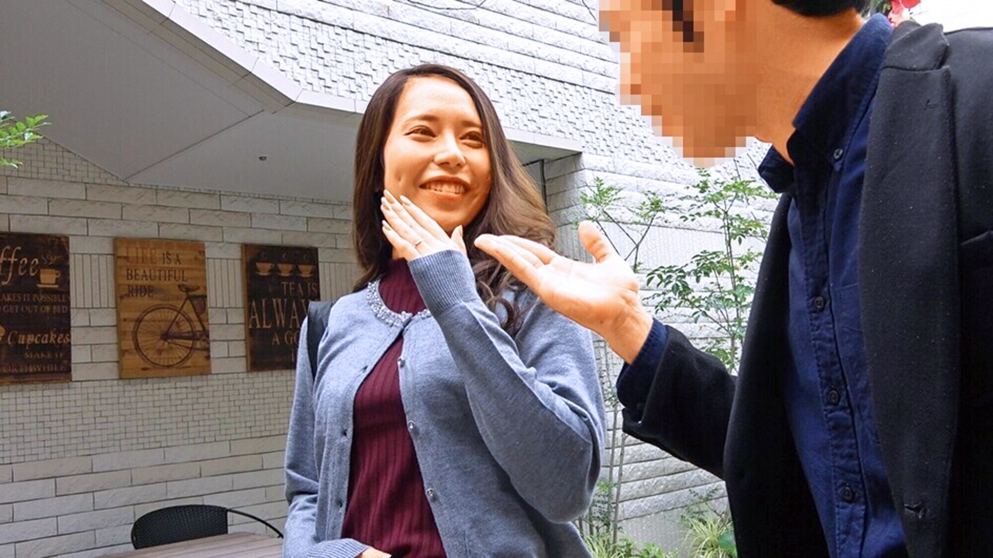 【エッチなマン毛を見るならコレッ】えっ?陰毛のお手入れをサボルほど、セックスが好きなの?なりふり構わずスンゴィSEXをする人妻 15人4時間のサンプル動画