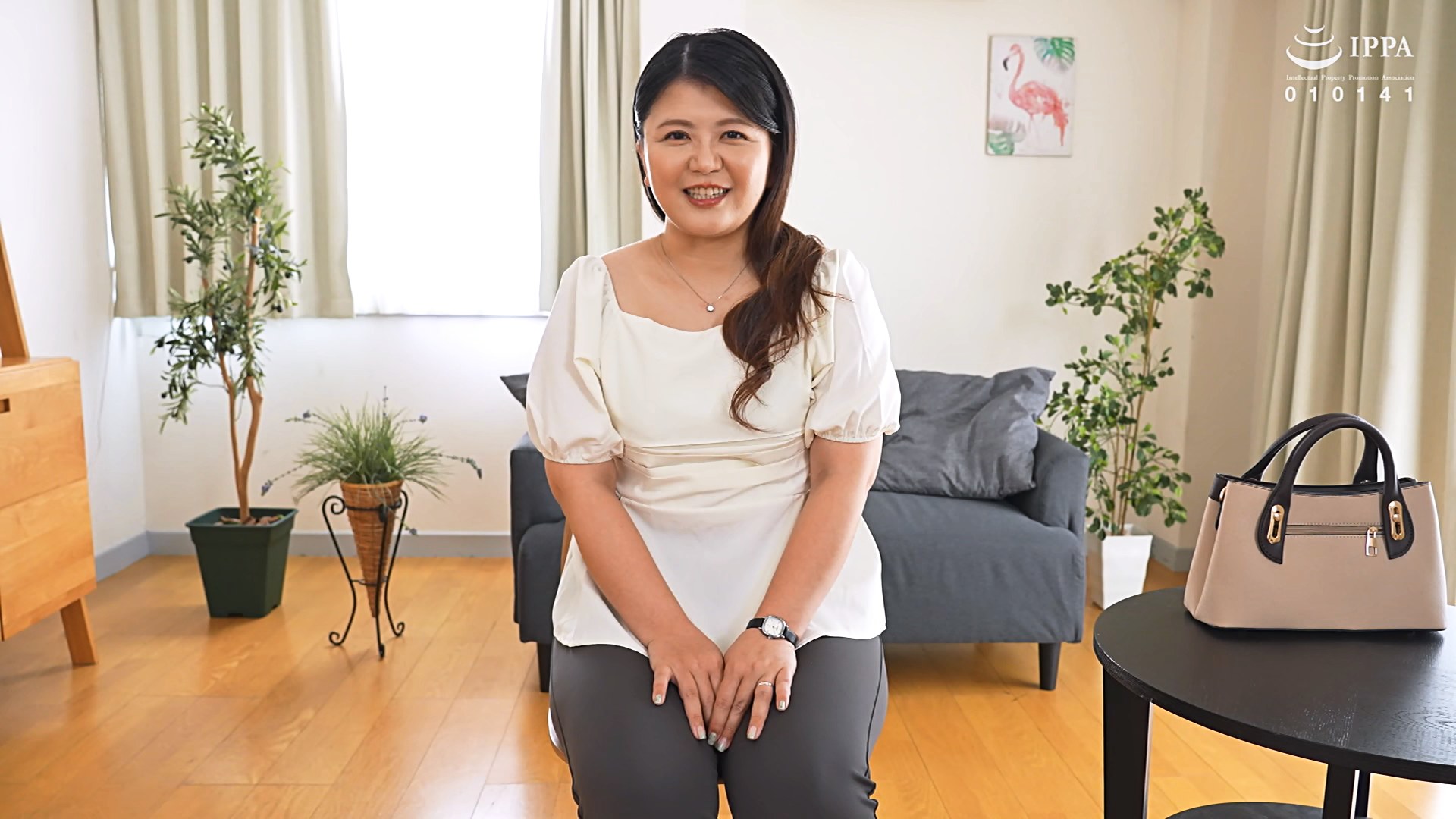 初撮り人妻ドキュメント 奥野なつめ 四十歳のサンプル動画