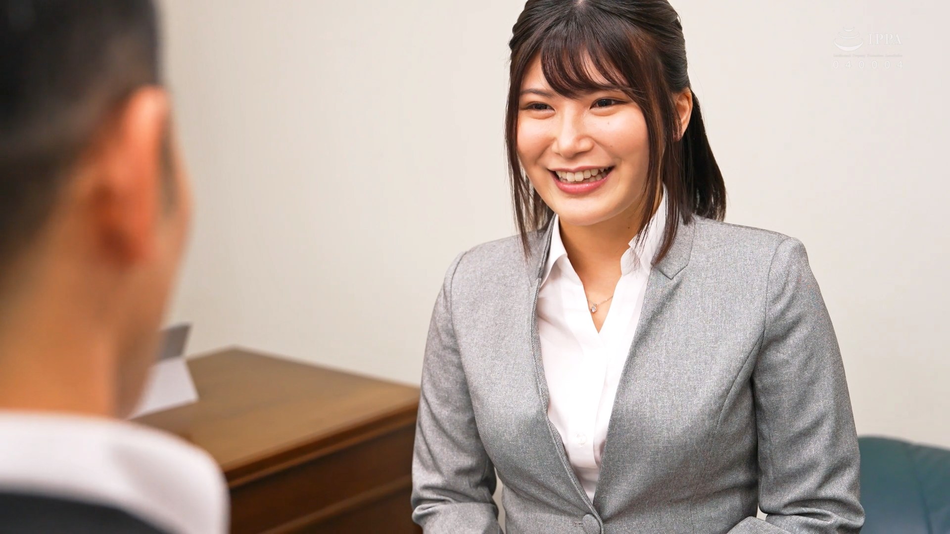 夢にまで見た巨根イラマチオ~喉奥ザーメンに溺れるドスケベOL~ 有加里ののかのサンプル動画