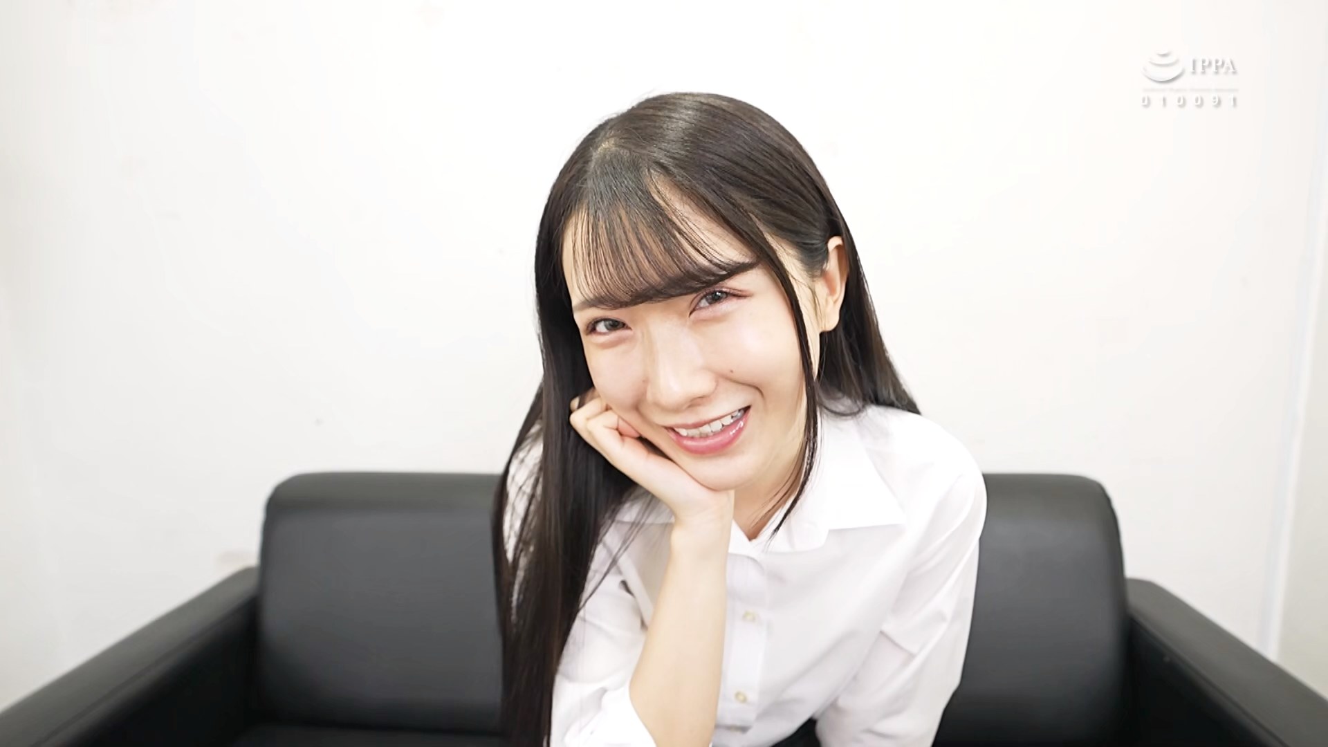 仕事に厳しい女上司がリモバイ羞恥プレイが好みだったとは意外です!でも大歓迎です!もっとエッチな事しましょう! 宮西ひかるのサンプル動画