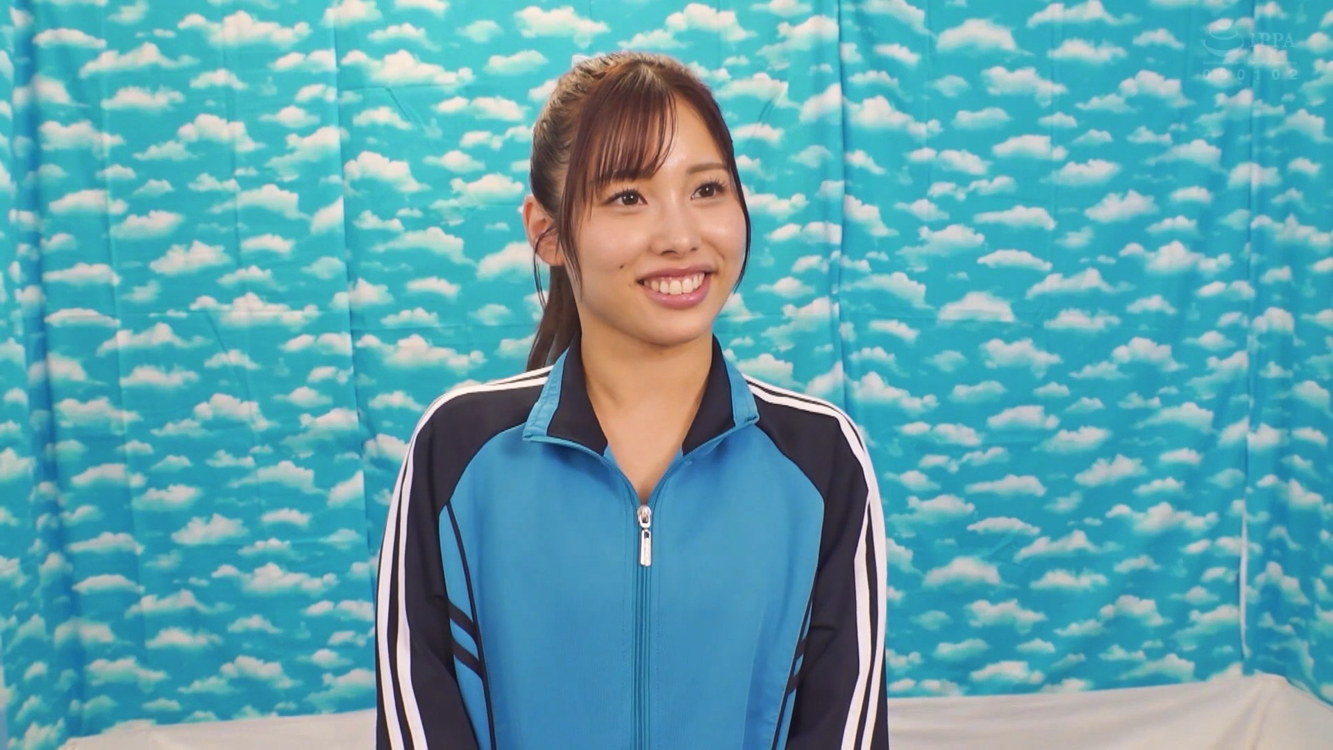 女子大生アスリート限定!日頃鍛えた下半身をフル活用して素股マッサージしてもらえませんか?発射させたら賞金100万円!ヌケなかったらぬるっとデカチン挿入生中出し ありすのサンプル動画