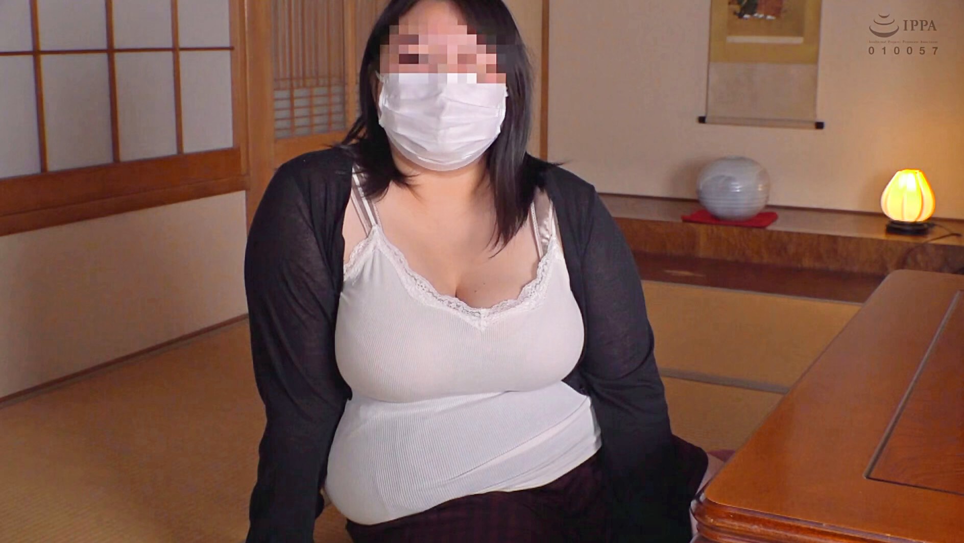 裏垢妊婦える 臨月間近のセックスのサンプル動画