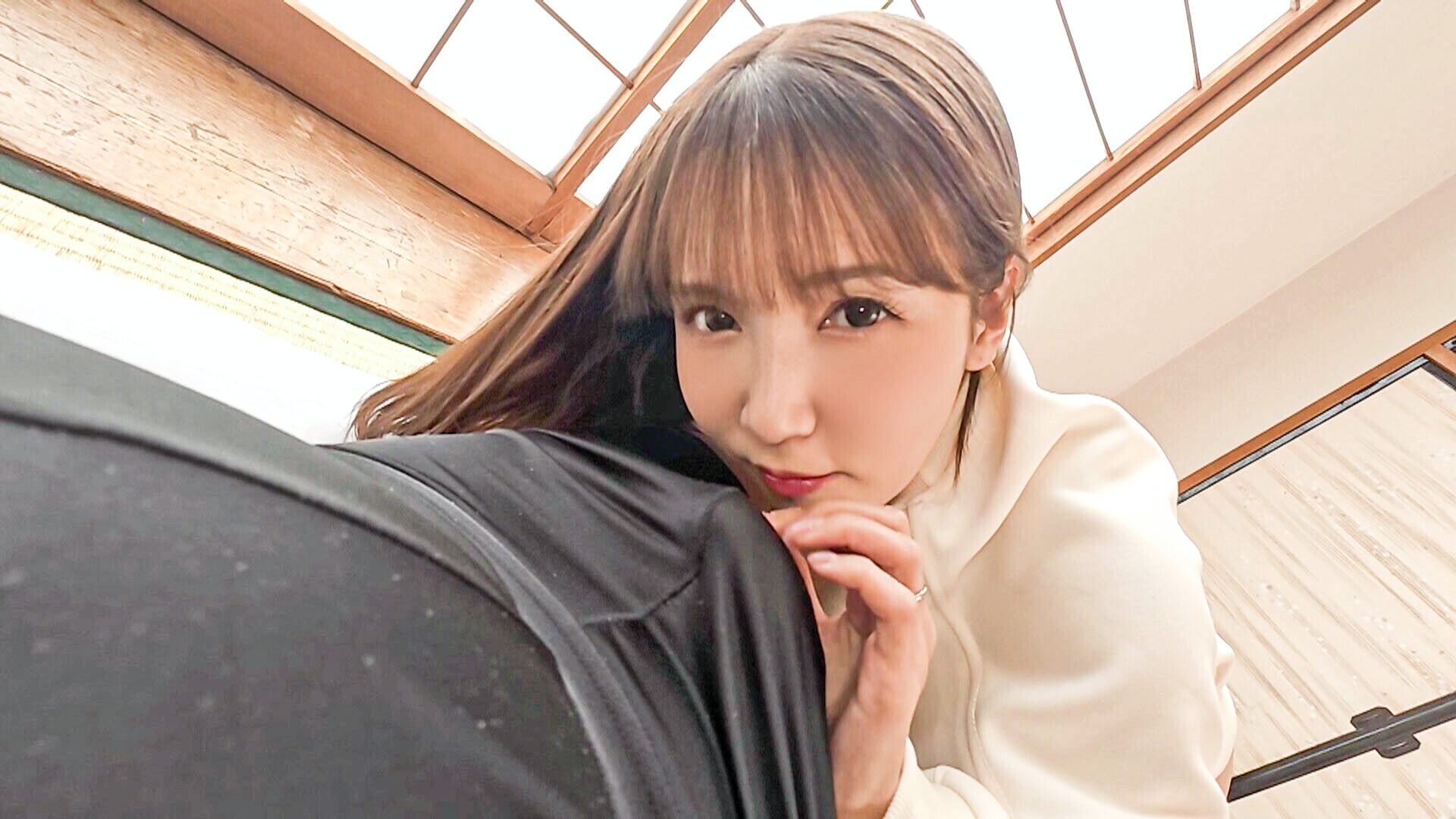 お泊まり人妻とのセックス記録 友田彩也香のサンプル動画
