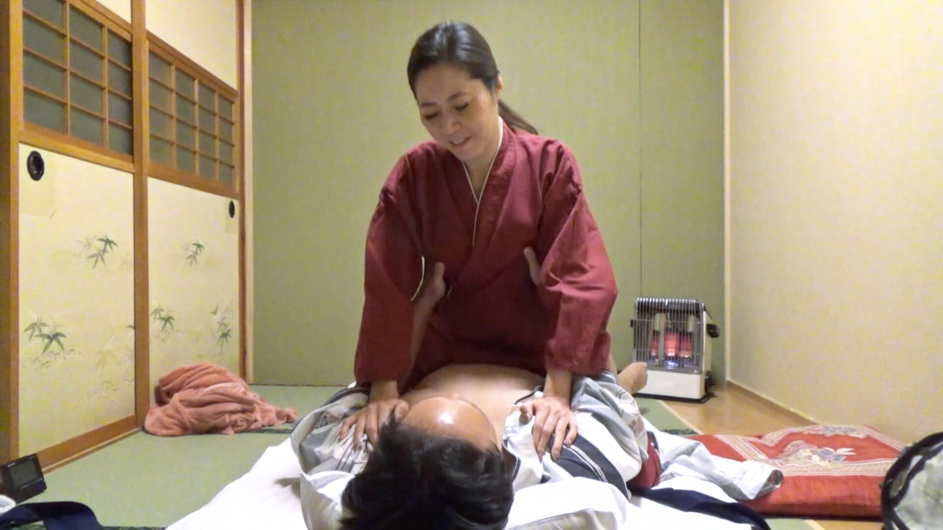 長旅で疲れたおちちん 心行くまでお癒しくださいのサンプル動画