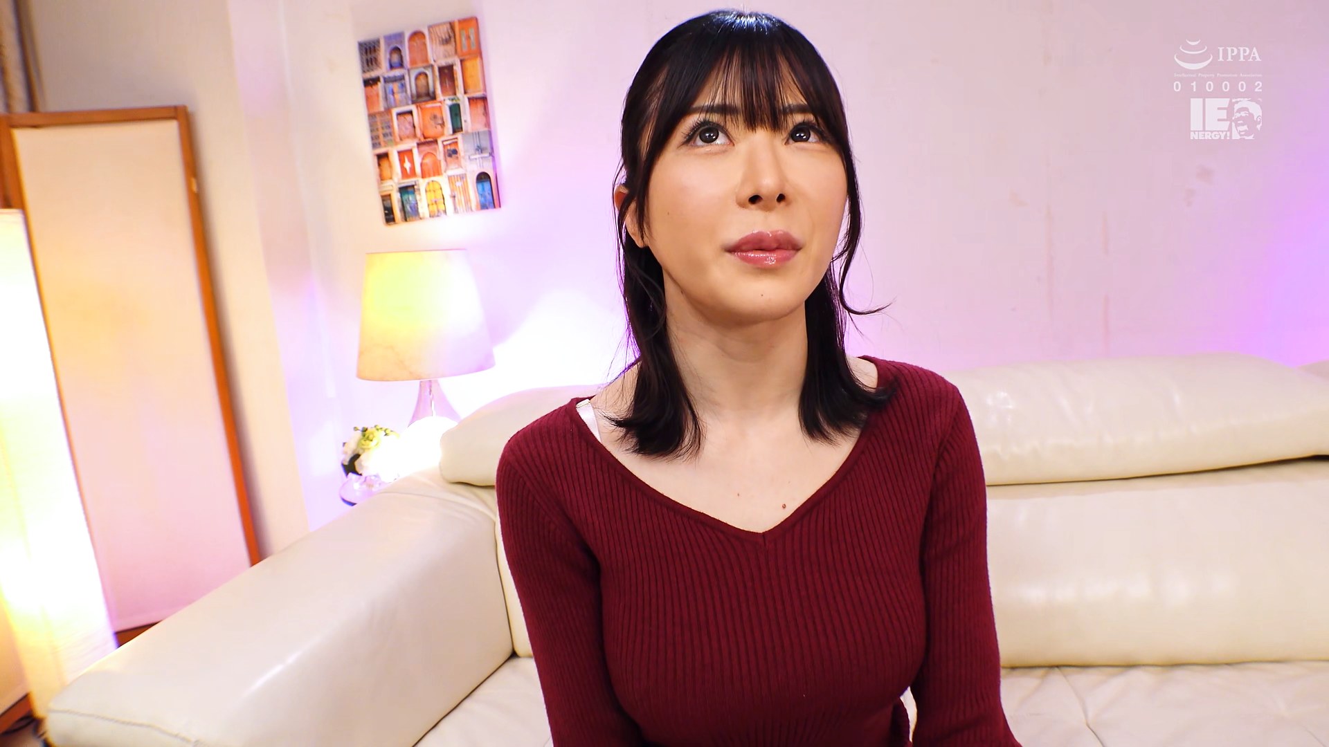 人妻乳首いじり我慢チャレンジ 2 !ノーブラ透け乳首を散々いじられた人妻は中出しさえも拒まず生挿入を求めてメス堕ちする!のサンプル動画