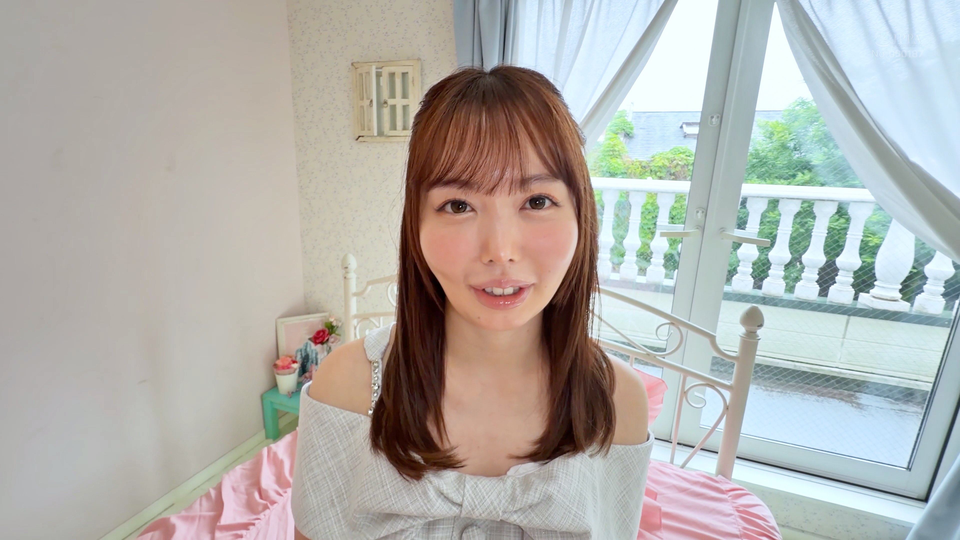 元気な剛毛子宮に13発 はじめての大量真正中出し解禁 小栗操のサンプル動画