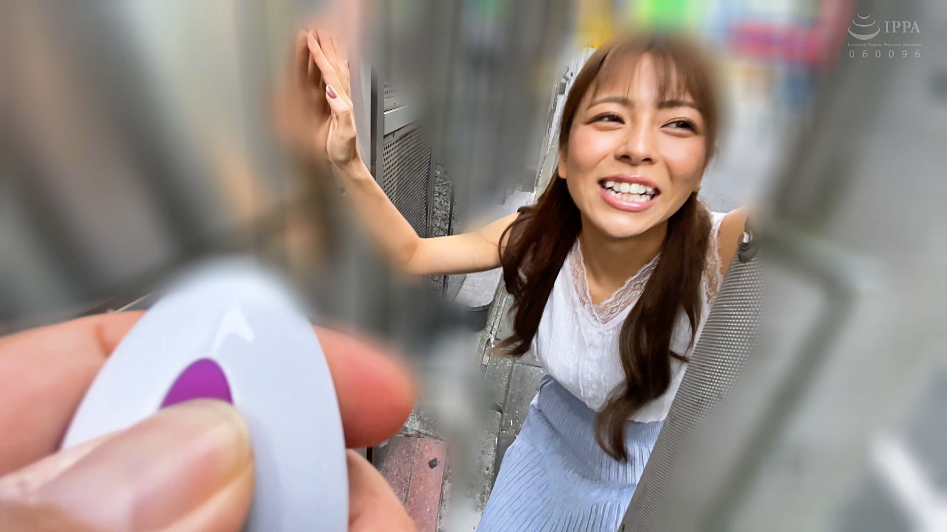 羞恥プレイ　リモコンバイブ 