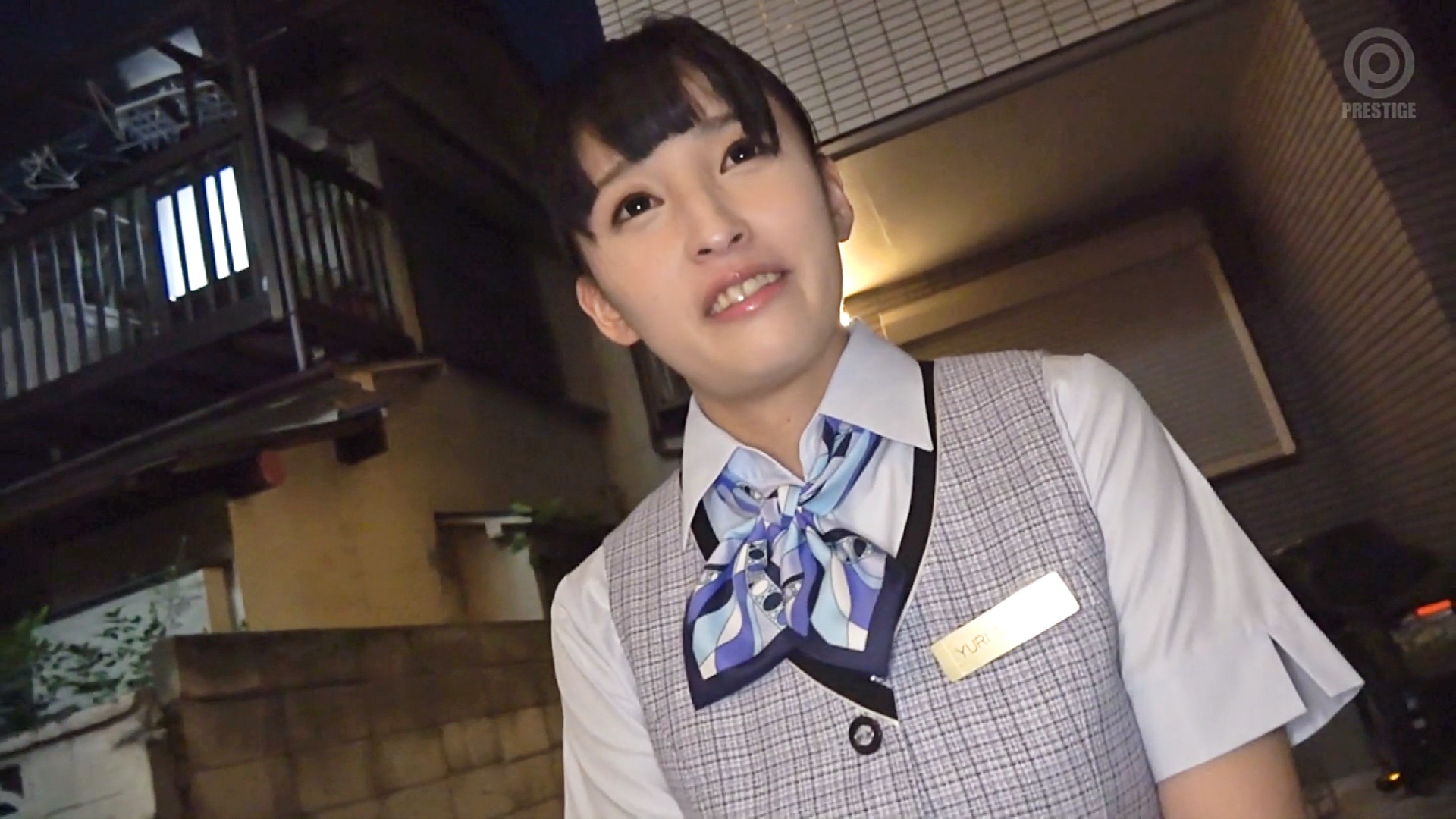 精液　制服 