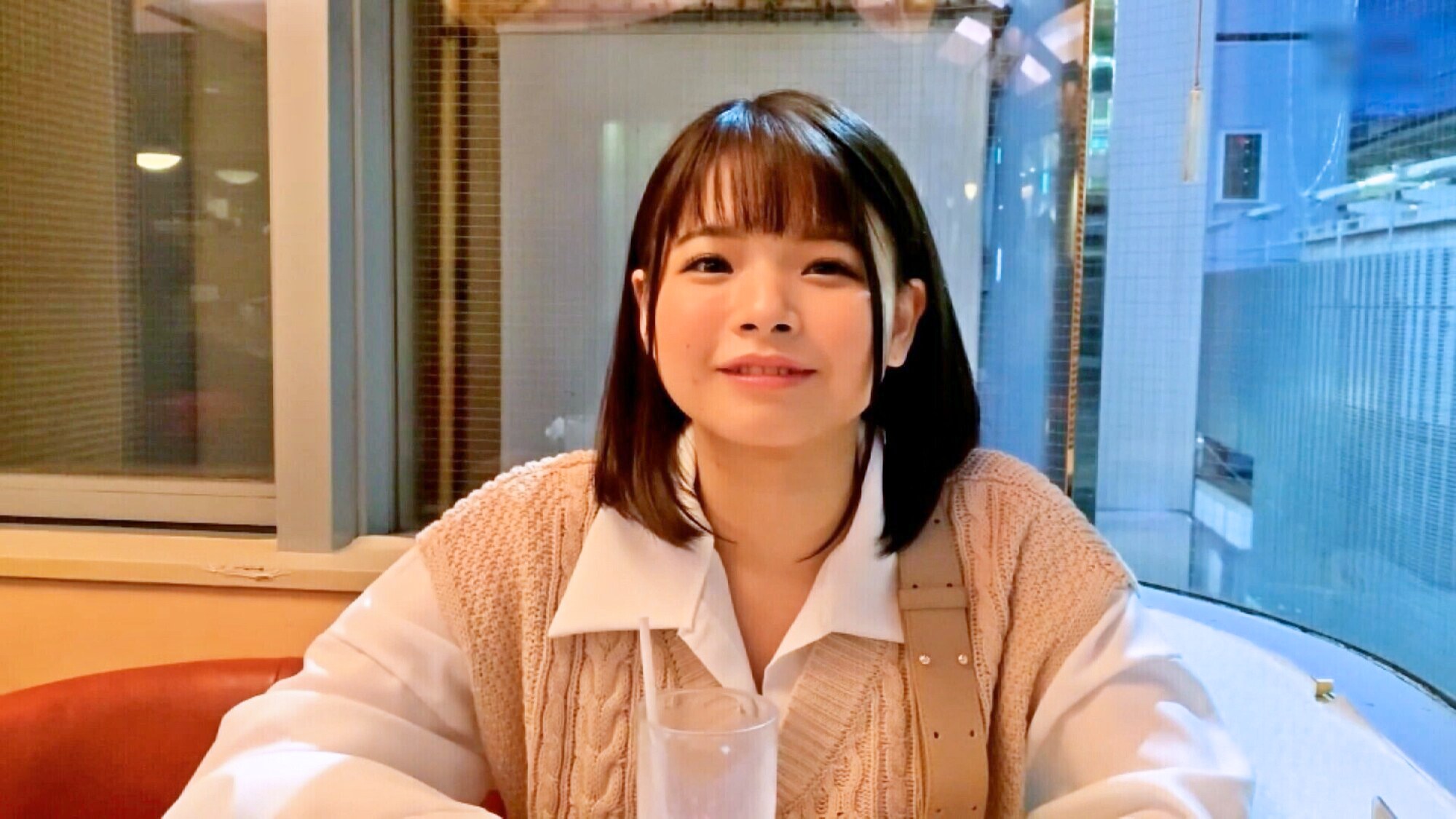 長崎から上京してきた小悪魔的で無邪気な笑顔ふりまくピュア娘と、ラブホでワンナイ嵌め撮りSEX！のサンプル動画