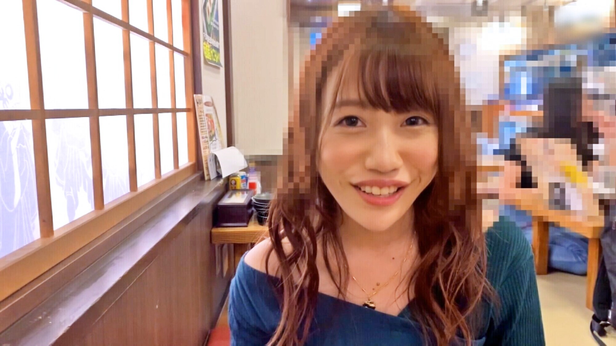 大阪から友達に会いに上京中の美女を、マッチアプリでゲット！夜行バスで帰るとまさかのサプライズで、速攻ラブホで嵌め撮りセックス！のサンプル動画