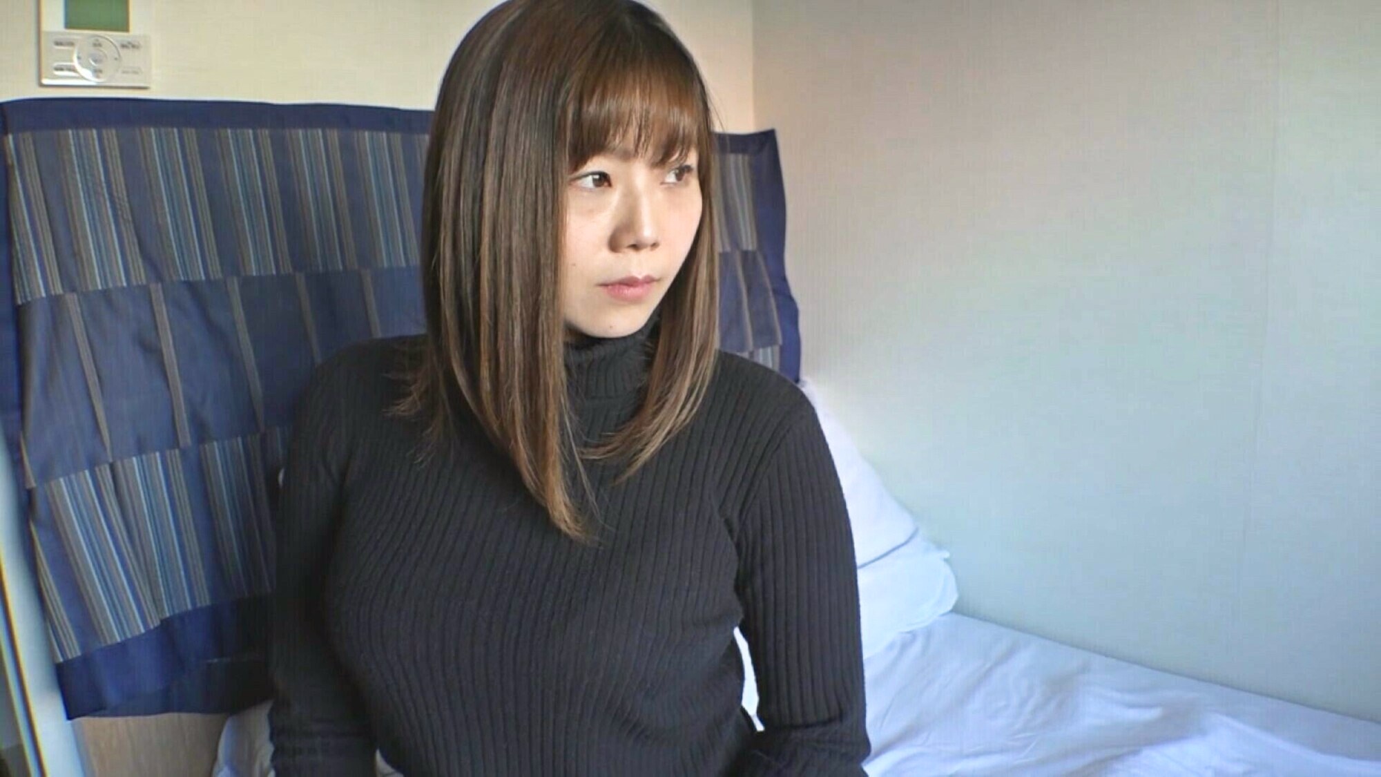 初めての撮影でプレイ！デカ乳人妻のご無沙汰マコから汁が溢れる！縦横無尽に揺れるデカ乳に興奮して無許可中出し。のサンプル動画