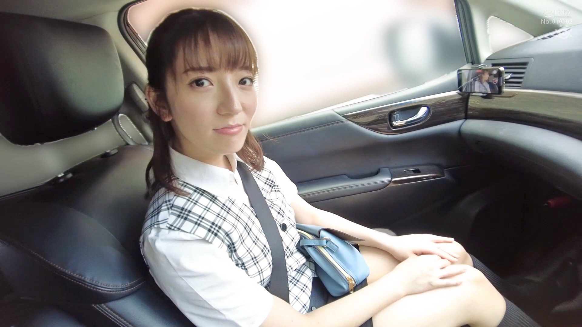 精飲人形 フェラチオ大好き色白巨乳ちゃんと着せ替え露出デートのサンプル動画