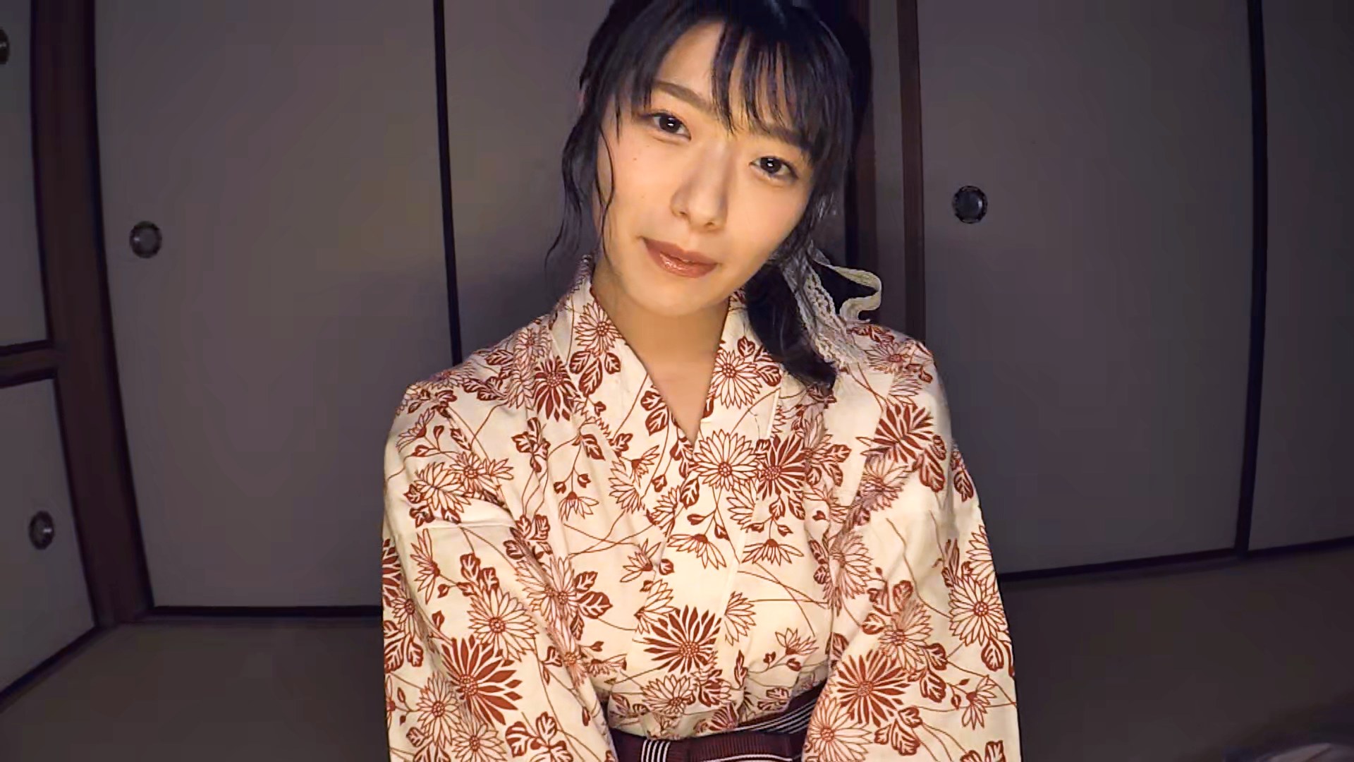 【分割版】密着恋愛 君と吐息が聴こえる距離で 山田かな ＃5のサンプル動画