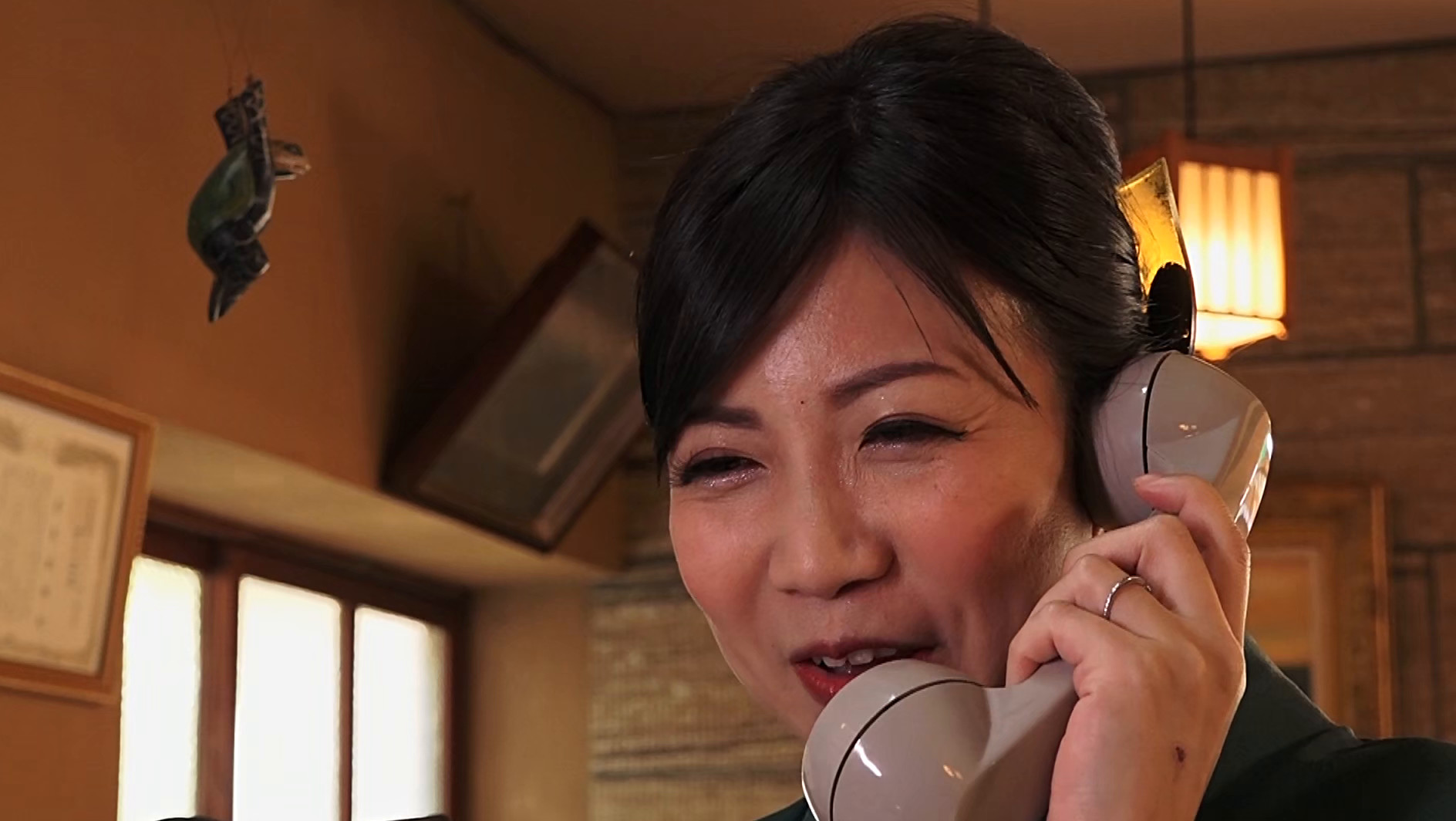 欲望に目覚めた旅館の女将 画像18