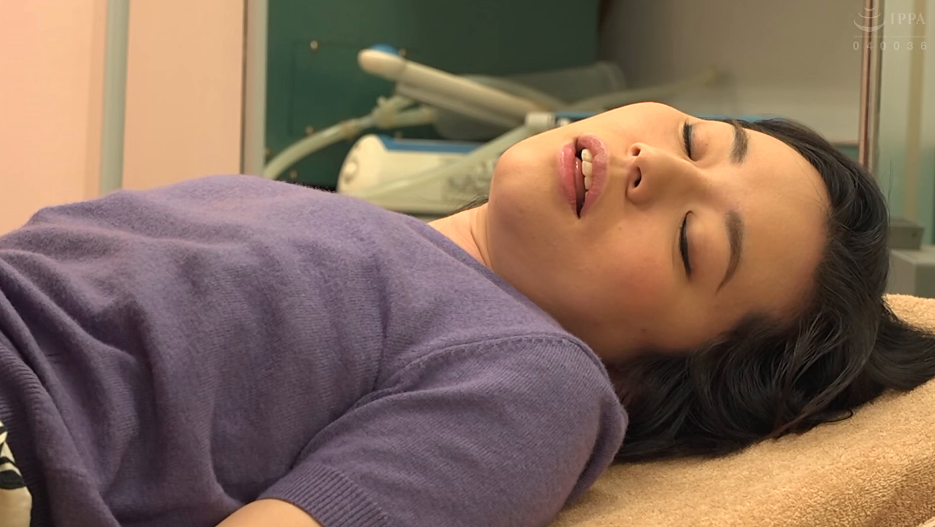 産婦人科痴〇!! 19 何も知らない若妻に治療と称して中出しまでっ!! 画像19