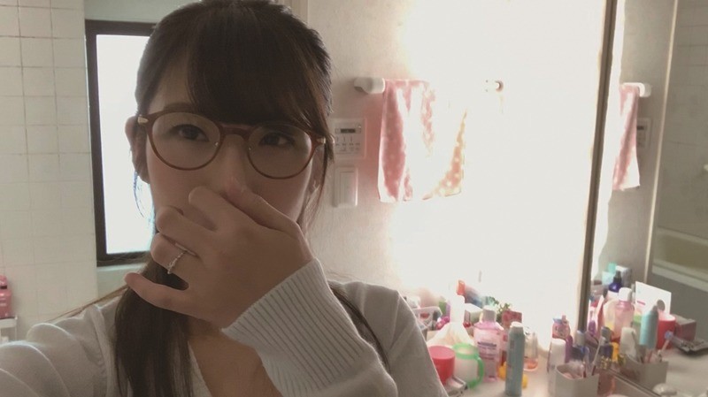 居酒屋ランチで働く奥さん 旦那の居ぬ間にNTRチ○ポでメス化 美夏 30歳 画像1