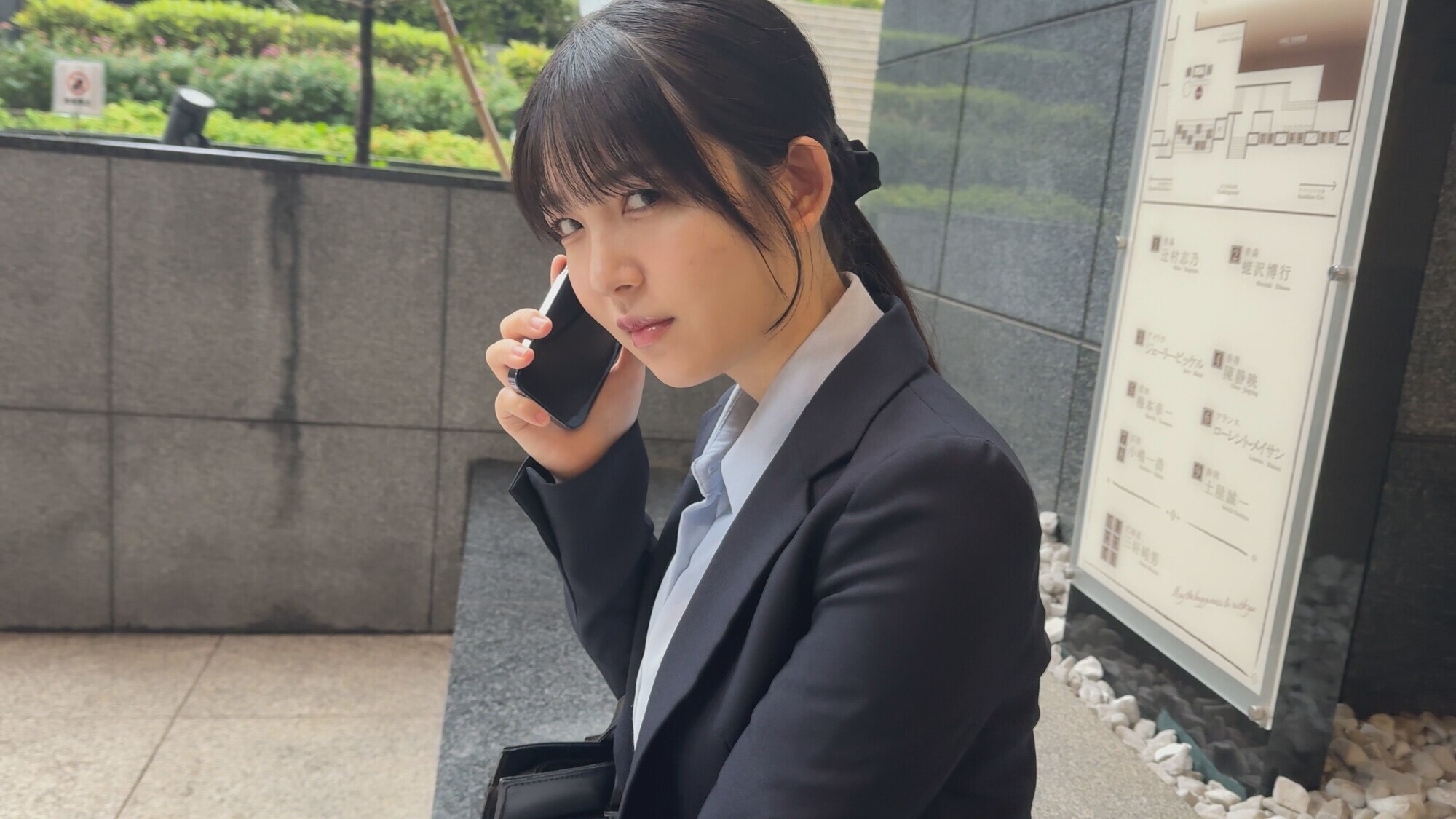 【推しの後輩】 常に笑顔のあざと系女子 後輩OLのSEX動画公開します 画像1