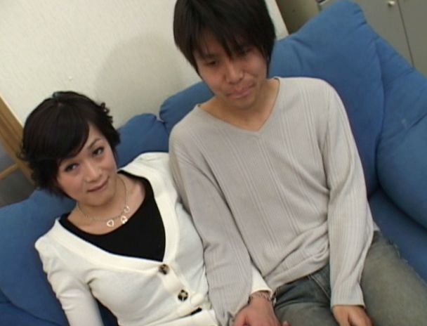 となりのお姉さんはニューハーフ 田村琴子 画像4