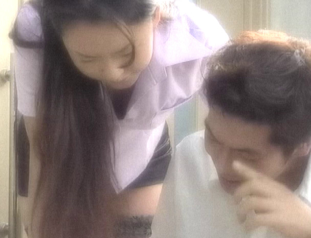 【個人撮影】東○メ○ロ東○線沿線素人 個人が視聴して楽しむプレイ動画が流出。東○メ○ロ東○線沿いに落ちていたHDDの中から発掘したお宝動画。 画像2