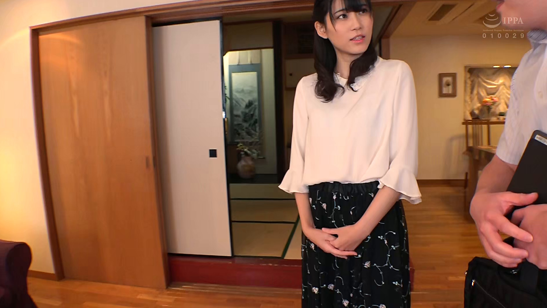 割れ目にジャストフィット!僕の鼻にパンティのマン土手を押しつけて誘惑するお姉さま 画像9