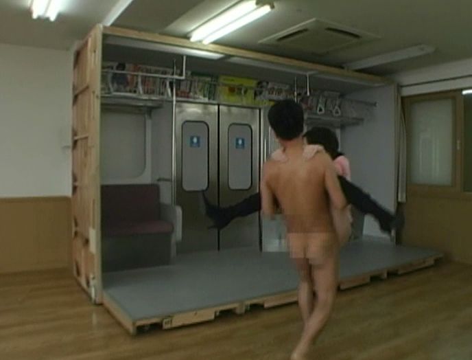 おはズボッ! 厳選!S級ギャル25人大集合 完全保存版4時間 いきなり押し倒してパンツめくって奥までズブーッ! 画像14