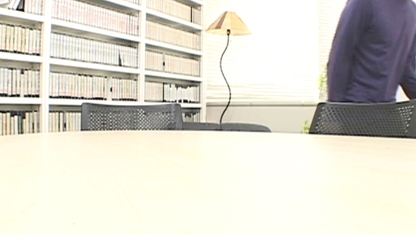 期待と不安を胸に、AVに興味がある熟れた人妻がやって来ました。 ［Vol.5］ えっ、そのカメラ何ですか？明るすぎます、恥ずかしすぎます！！ 画像1