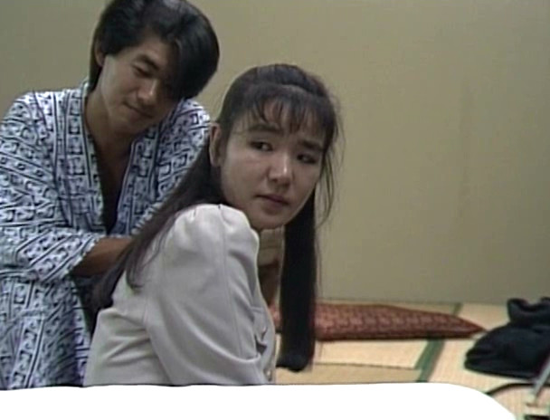 いんらんパフォーマンス 処女と発情妻 画像9