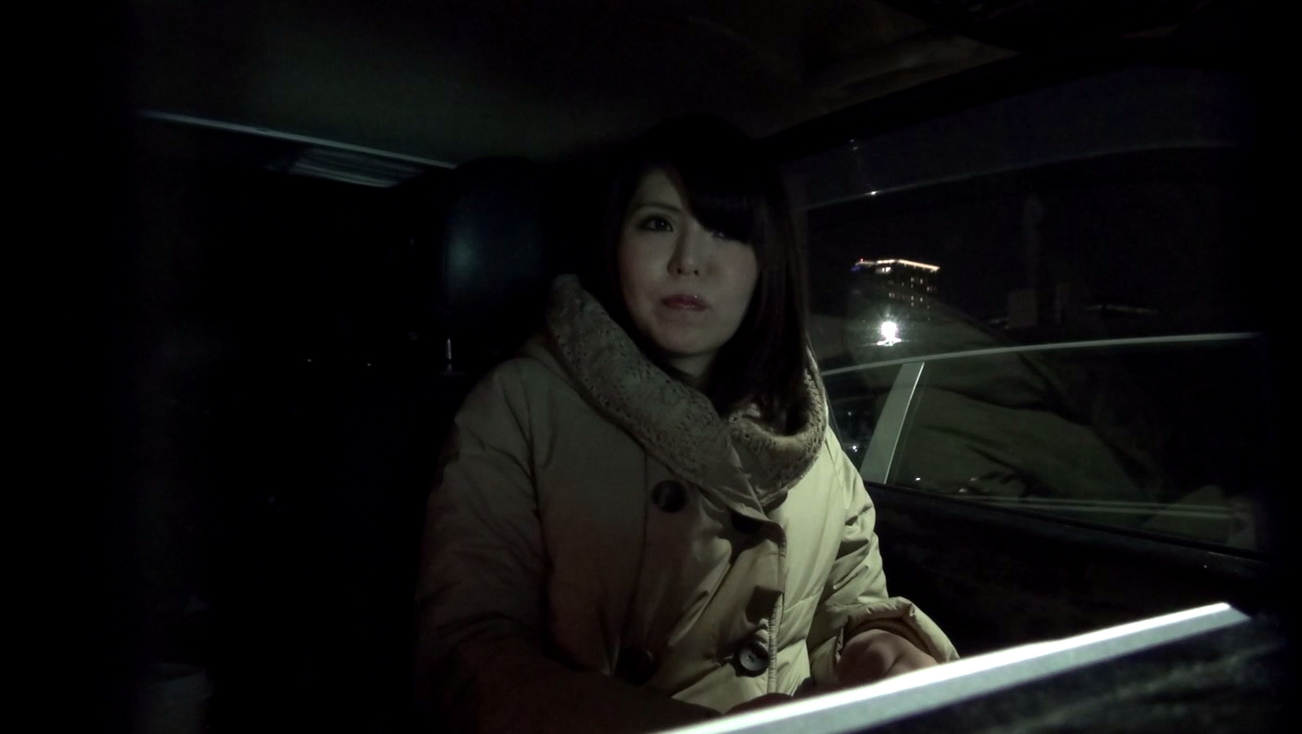 街で出会った清楚妻をくどき落としてハメまくり! Vol.2 四十路妻の色情 五十路妻の恥じらい 奥さんのアソコ見せて・・・ いやぁ~、恥ずかしすぎますー!! 画像21