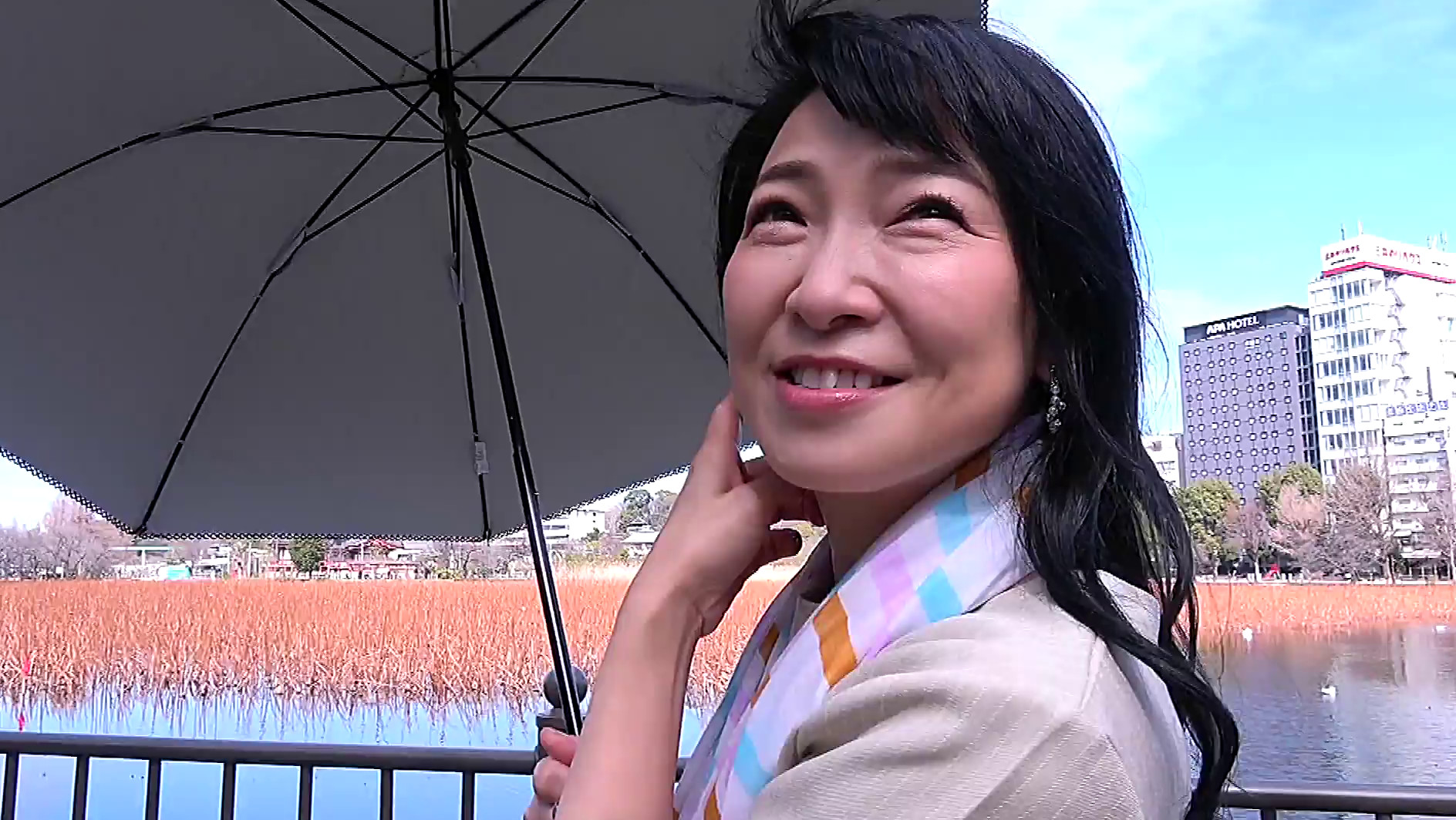 熟女とデート 大阪の五十路妻と上野で逢い引き 清純な人妻と熱海温泉不倫旅行 画像2