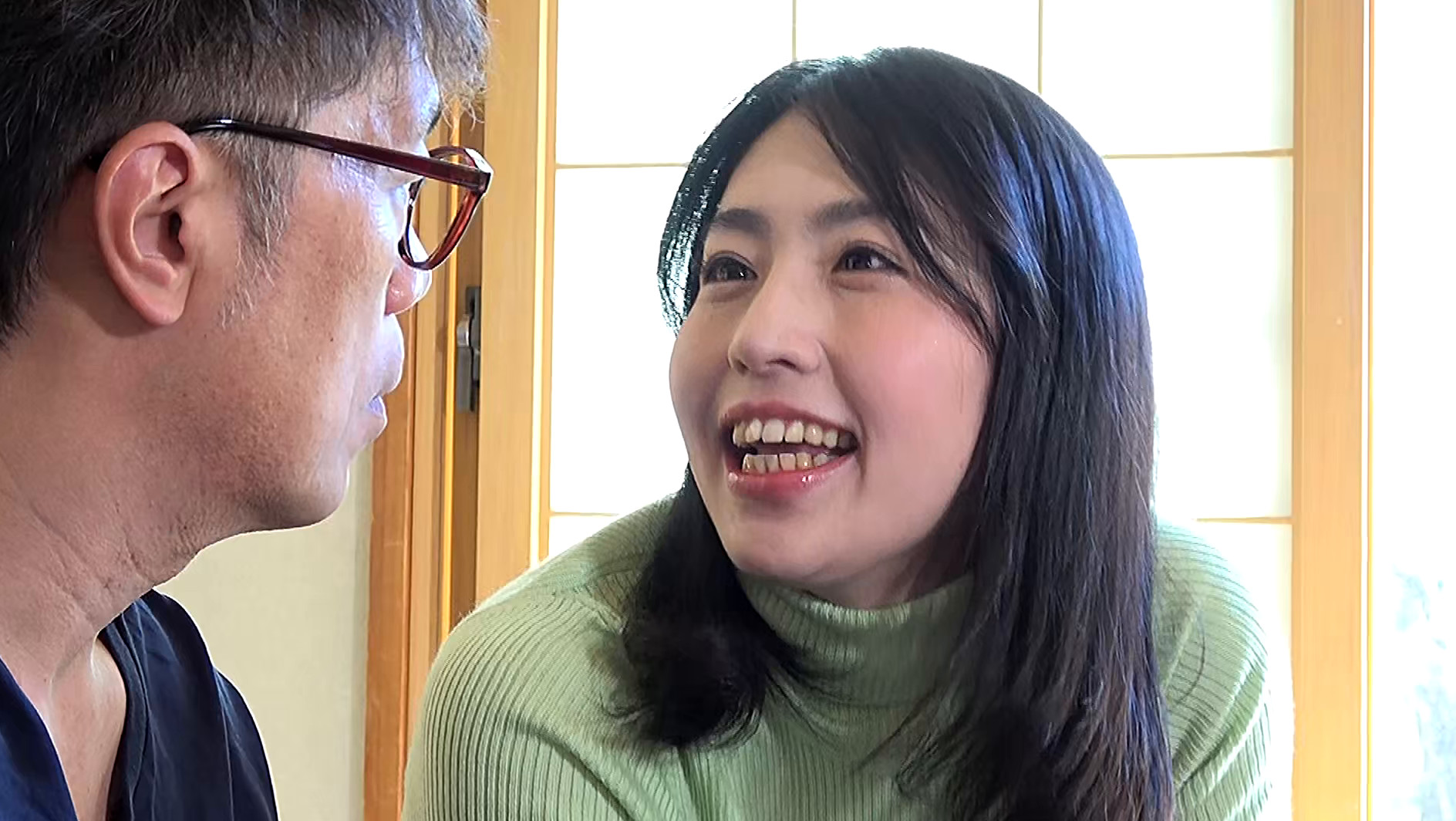 熟妻 義父に突然、毛深い陰部を舐められた嫁 借家に住む五十路熟女は深夜、合鍵を持った大家に狙われる 画像1