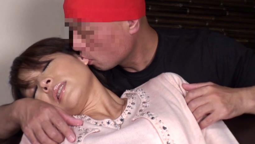 人妻肉体面接官 旦那しか男を知らなかった純情熟女 矢部寿恵41歳 画像3