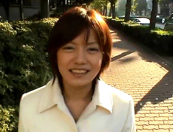 ひとづま めぐみ 素人OL・人妻ものがたり・・・ 画像1