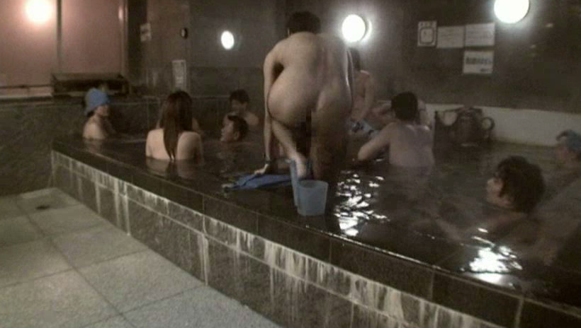 【エロ動画】公共の営業中サウナに全裸の女優を放り込め！！ 3 イメージ11