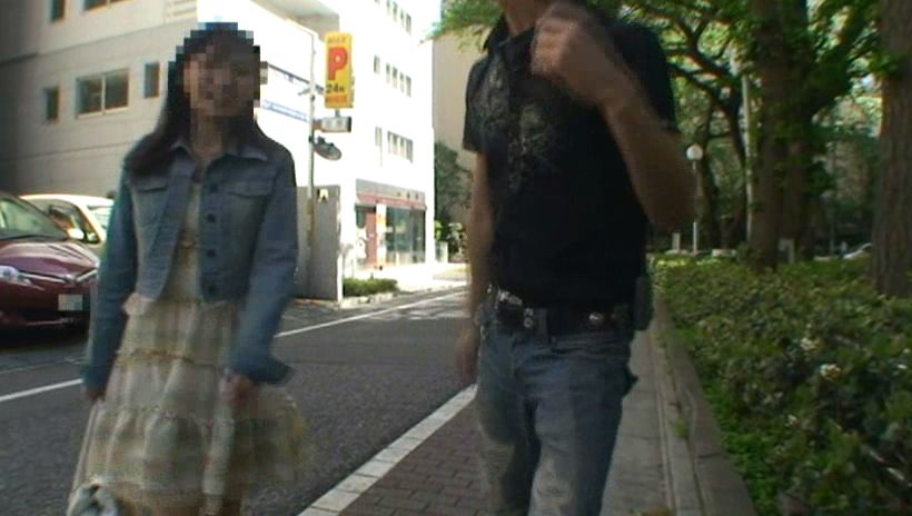 喧嘩中の街角カップル その場で別れた彼女に接近! ~脳ある狩人はチ○ポを隠す!~ 画像7