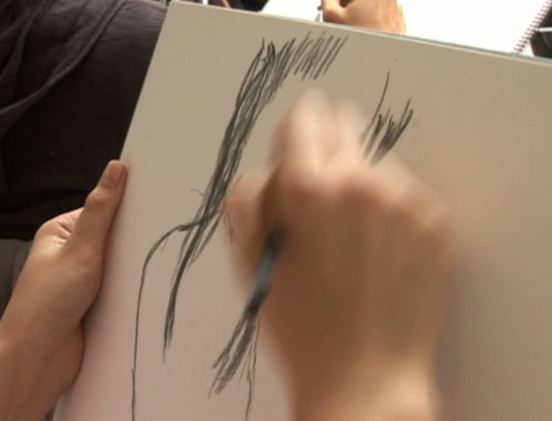 ナンパした素人ギャルを連れ込んでHな企画で全裸にさせて・・・!? 4時間 画像10