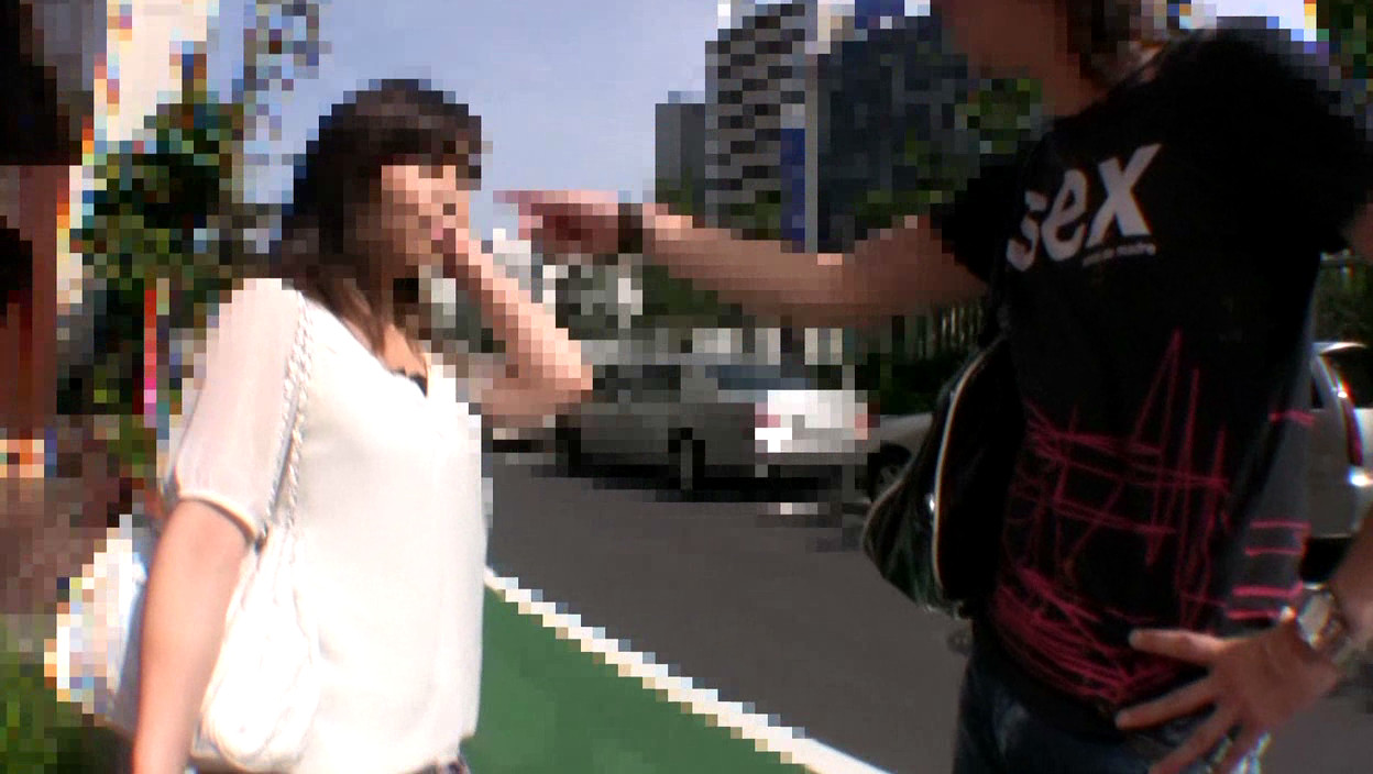 突撃!! 山手沿線一周駅前 ガチンコ人妻ナンパ!素人奥様にいきなり生中出し 五反田~渋谷編 画像1