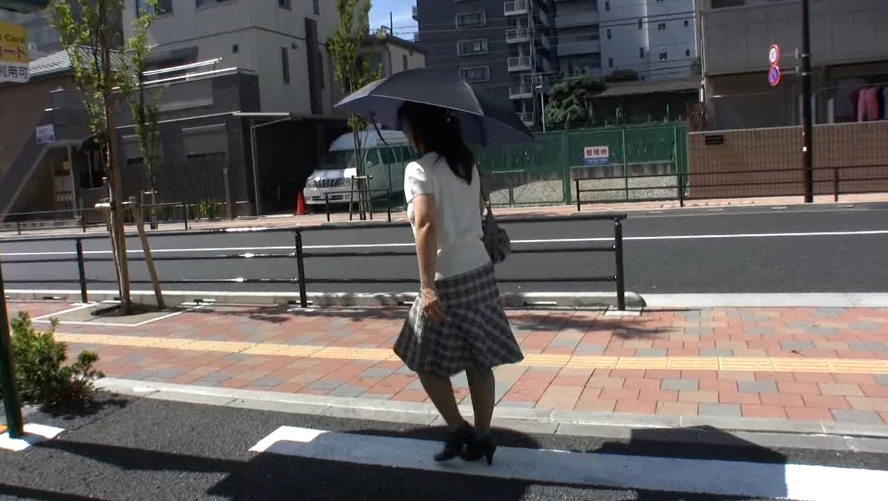 ガチンコ中出し!顔出し!熟女ナンパ ~大久保の発情中おねだり人妻~ 画像20