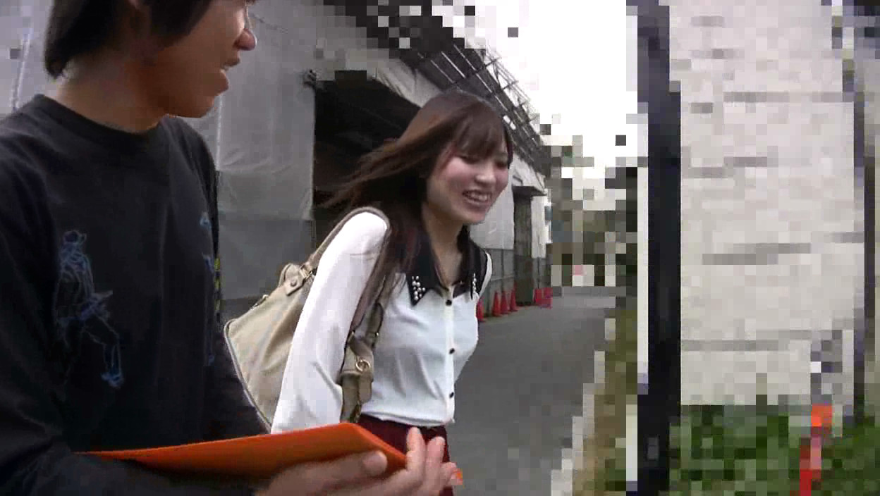 ガチンコ中出し!顔出し!熟女ナンパ ~渋谷&三軒茶屋住まいの色狂いセレブ妻~ 画像5