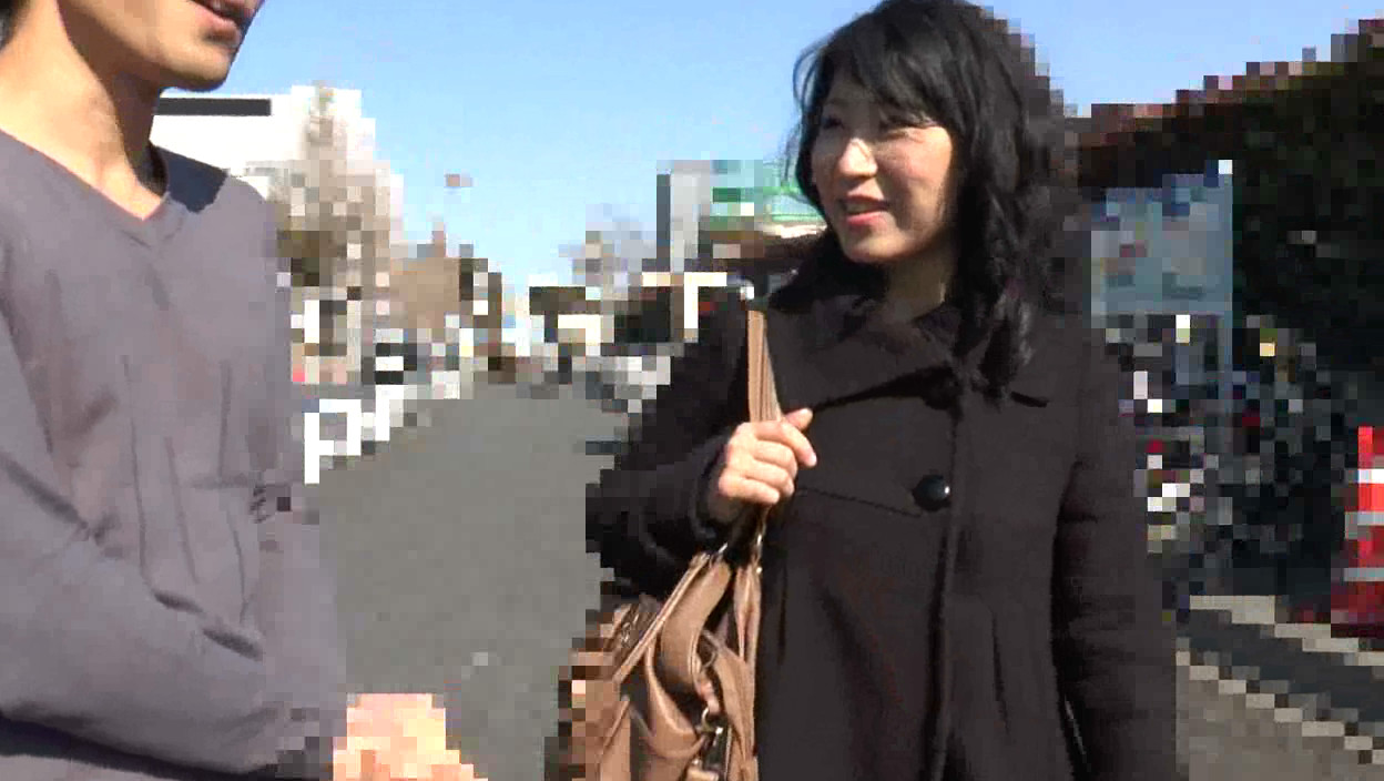 ガチンコ中出し!顔出し!熟女ナンパ ~下町熟女が悶絶イキin上野・御徒町~ 画像1
