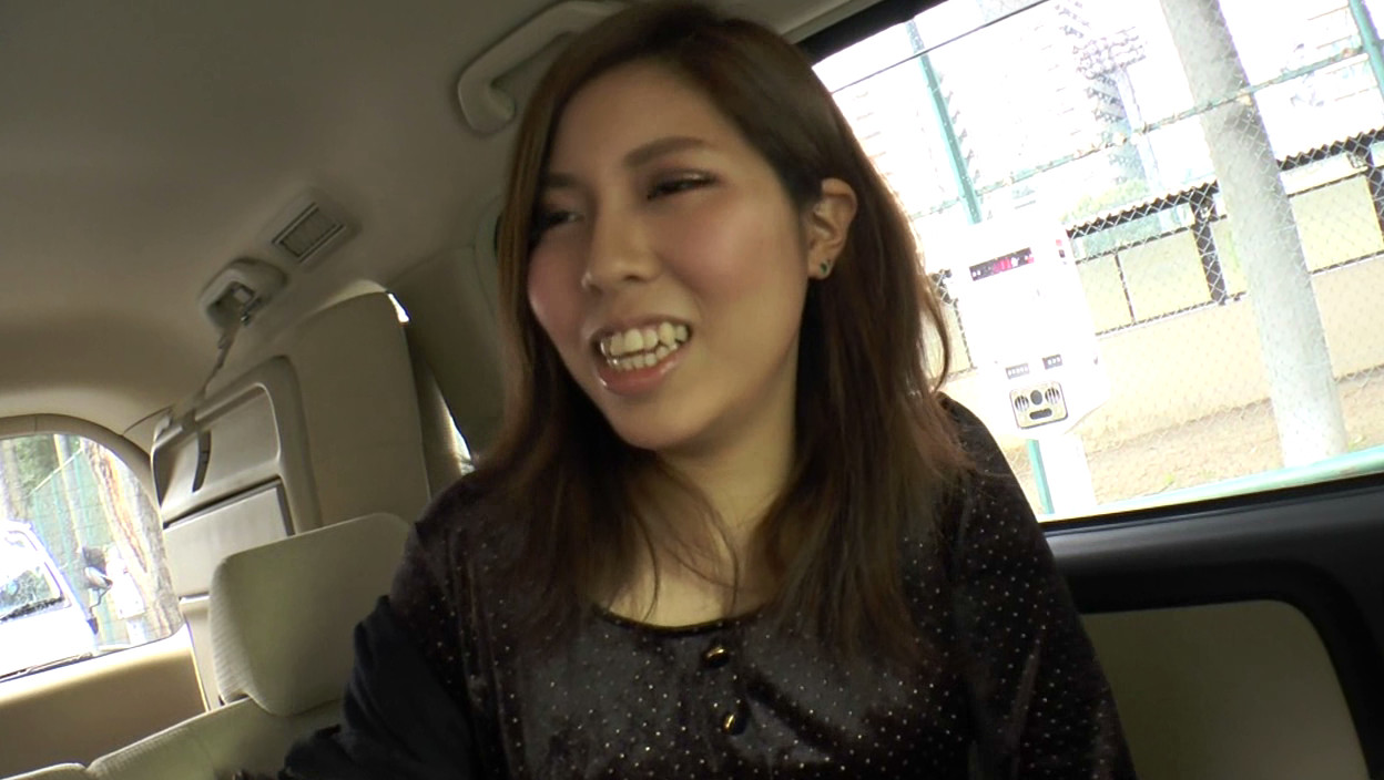 ガチンコ中出し!顔出し!人妻ナンパ ~田町・芝浦の淫乱セレブ人妻がイキまくり~ 画像1