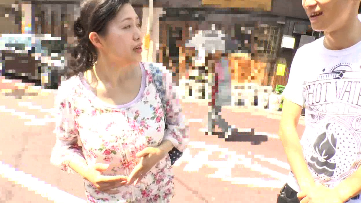 ガチンコ中出し!顔出し!熟女ナンパ ~ナマ挿れ熟女をGET in 勝どき&月島~ 画像1