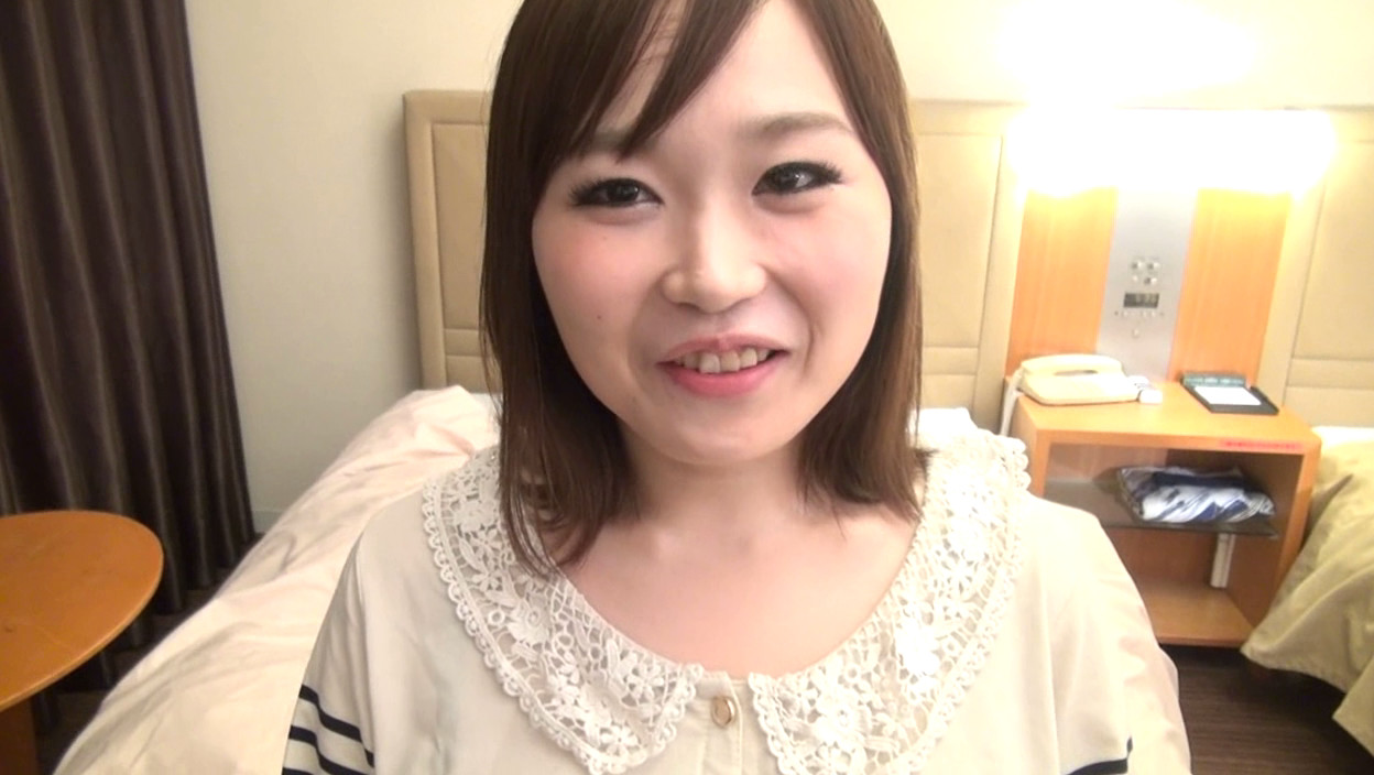 全国縦断「Maji」100%ナンパ 素人奥さんご馳走様でした。 舐められすぎて、もうカリ真っ赤!カチカチでんな! 道頓堀までハメ潮飛ばすナニワの美人若妻編 画像1