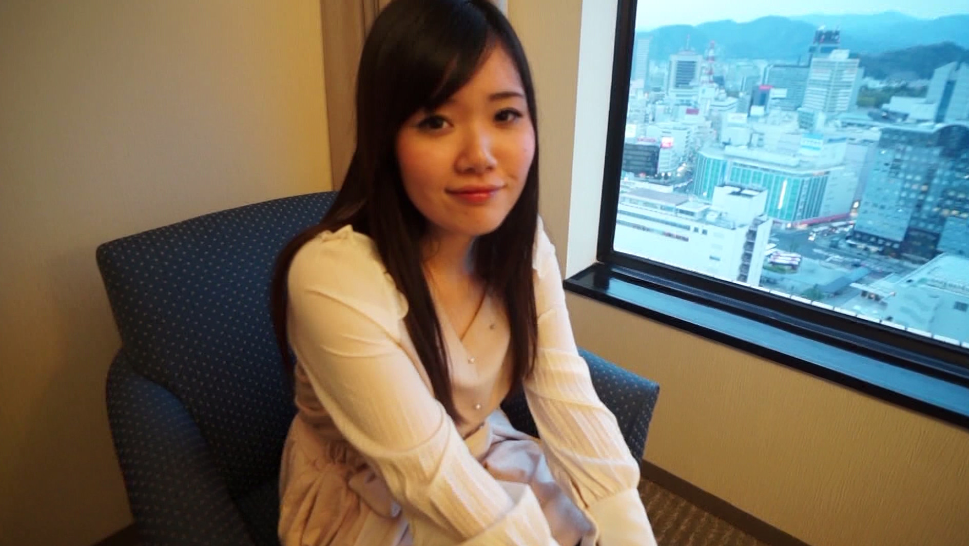 セックスレス3年以上の欲求不満が大爆発したこの奥さんが超淫獣に覚醒した・・・ 全国縦断「Maji」100%ナンパ 素人奥さんご馳走様でした。 さすが家康ゆかりの地! 奥さんはイキやすい! ナマでチ○ポをイレやすい! 静岡の美人若妻編 画像10