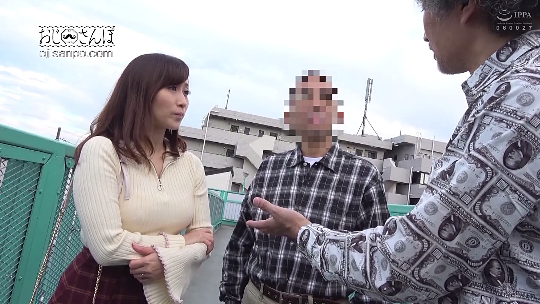 【帰ってきた】おじさんぽ 18「すぐ(チ○ポ)欲しくなっちゃう・・・、病気かな?」とか言っちゃう清楚系スケベ妻と下町探索お散歩デート 川上ゆう(31) 画像9